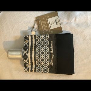 NWT Tommy Bahama 4 ounce flask with shot glass.